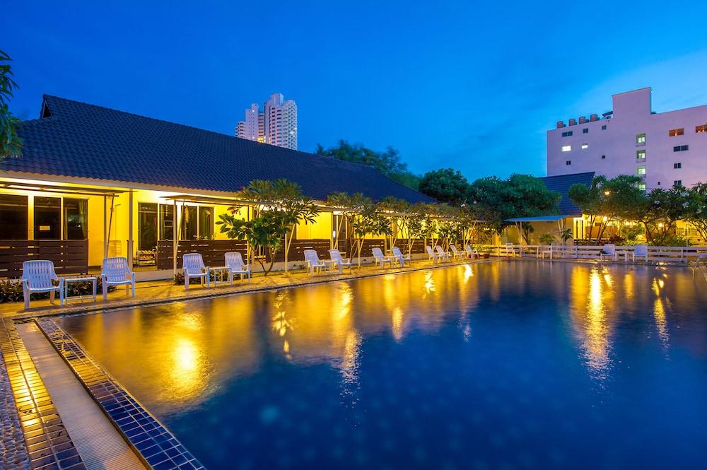 Pk Resort Pattaya 乔木提恩海滩 外观 照片